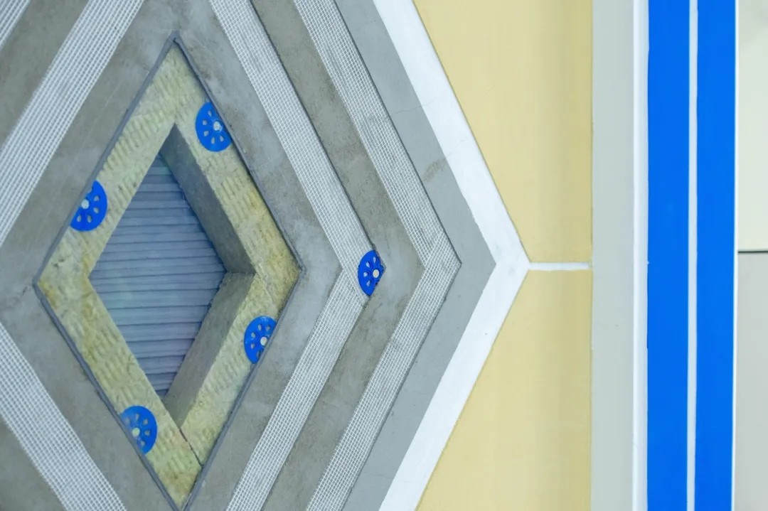 1.webp.jpg 1.webp.jpg